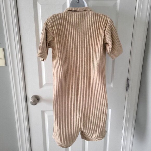 Rue Stiic Ribbed Knit Short-Sleeve Button-Up Beige Romper With Collar/ M - Picture 3 of 9